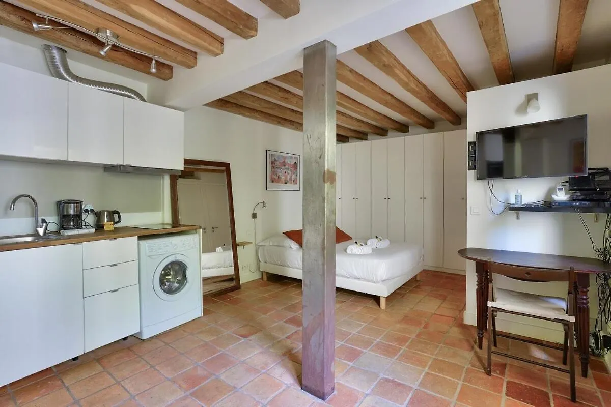 3Min Notre Dame De Paris | Studio Apartment